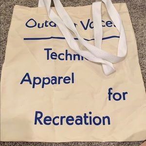 Canvas tote